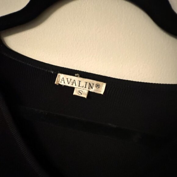 Avalin Black V- Neck Size Small Black Shirt 3/4 Sleeve - Picture 5 of 5